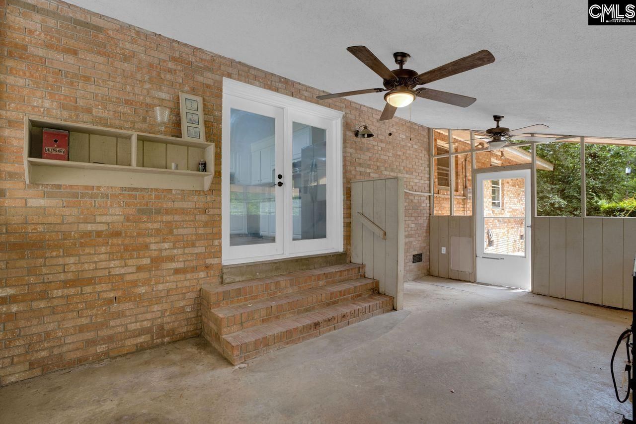 7005 John Edward Street Photo 5