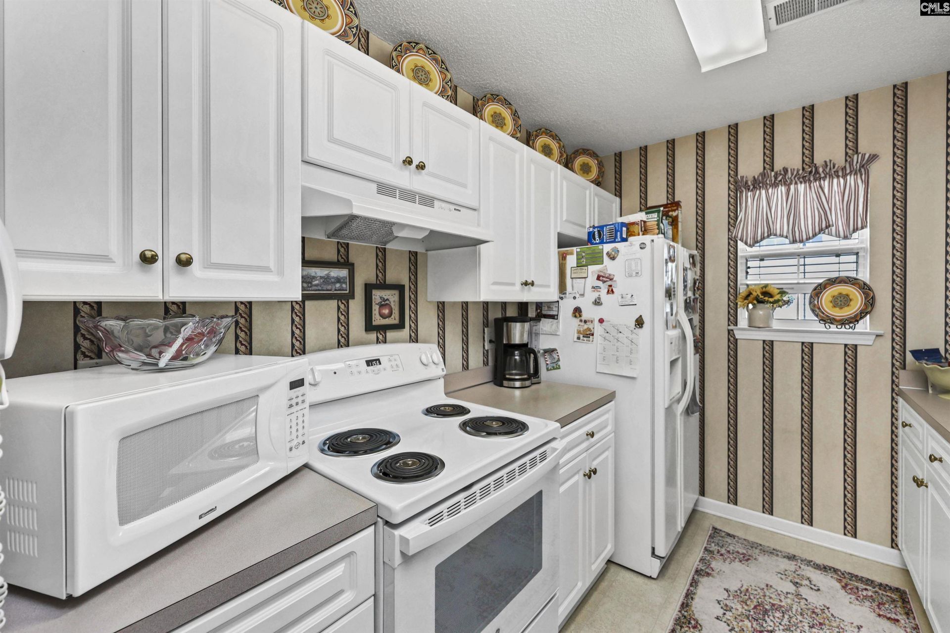 1033 Ivy Green Circle  Photo 36