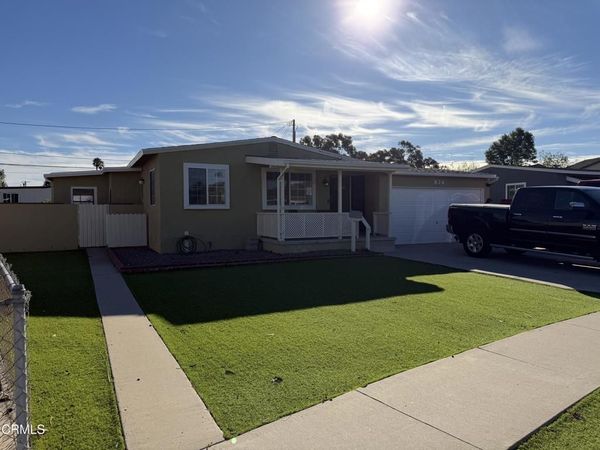 826 Camelia Drive, Port Hueneme, CA 93041