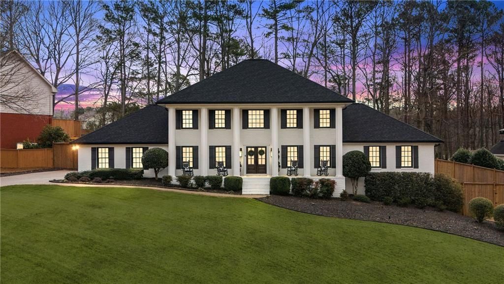 5339 Trowbridge Drive, Dunwoody, GA 30338 Main Photo