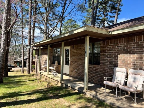 4 Oxford Lane , Bella Vista, AR 72714