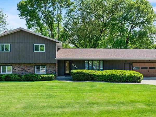 1506 W 4TH STREET, Marshfield, WI 54449