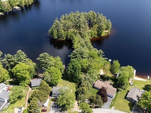 110 West Shore Drive, Ashburnham, MA 01430