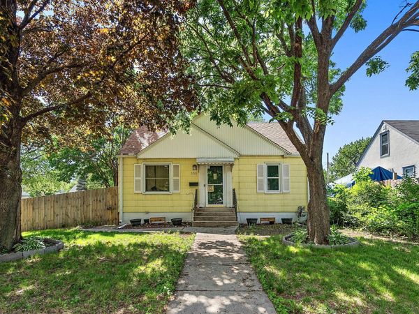 5201 Camden Avenue N, Minneapolis, MN 55430