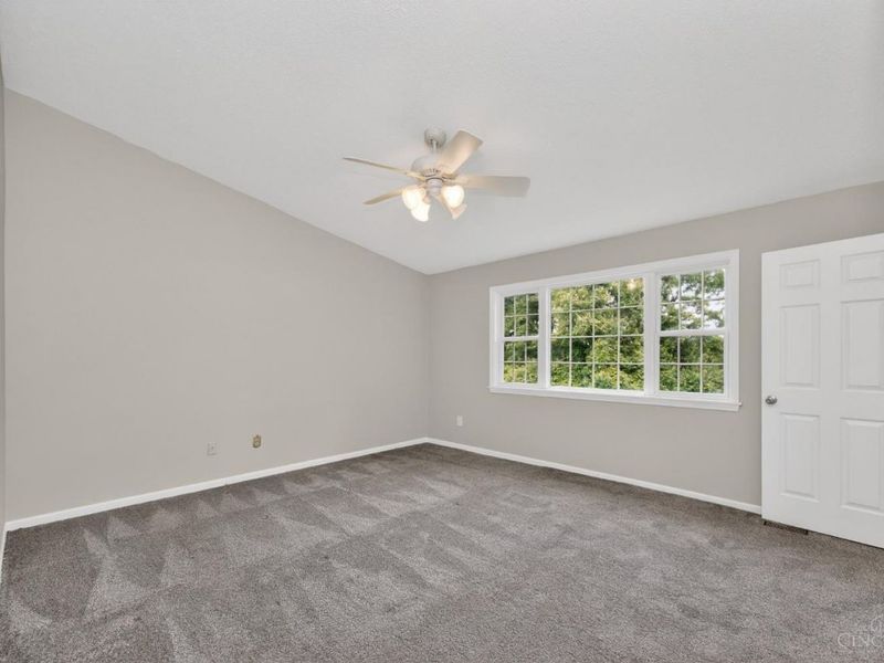 10801 Fallsington Court, Blue Ash, OH 45242 Photo 30