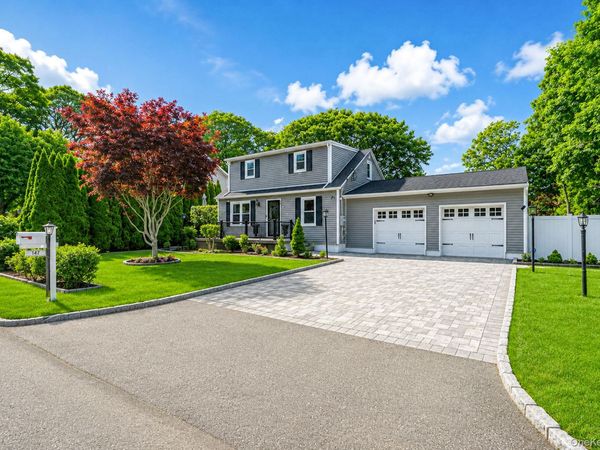 147 Baybright Drive E, Shirley, NY 11967