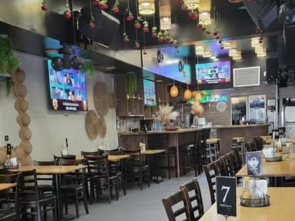 73-18 Northern Blvd , Jackson Heights, NY 11372