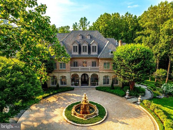 9120 MINE RUN DRIVE, GREAT FALLS, VA 22066