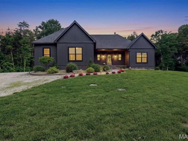 5794 Hillshire Lane , Hillsboro, MO 63050