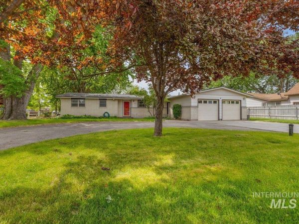 9251 W Ustick Rd, Boise, ID 83704