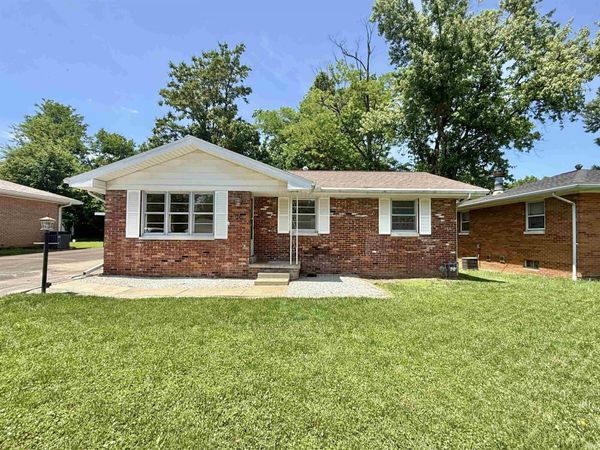 26 N Fairlawn Avenue, Evansville, IN 47711
