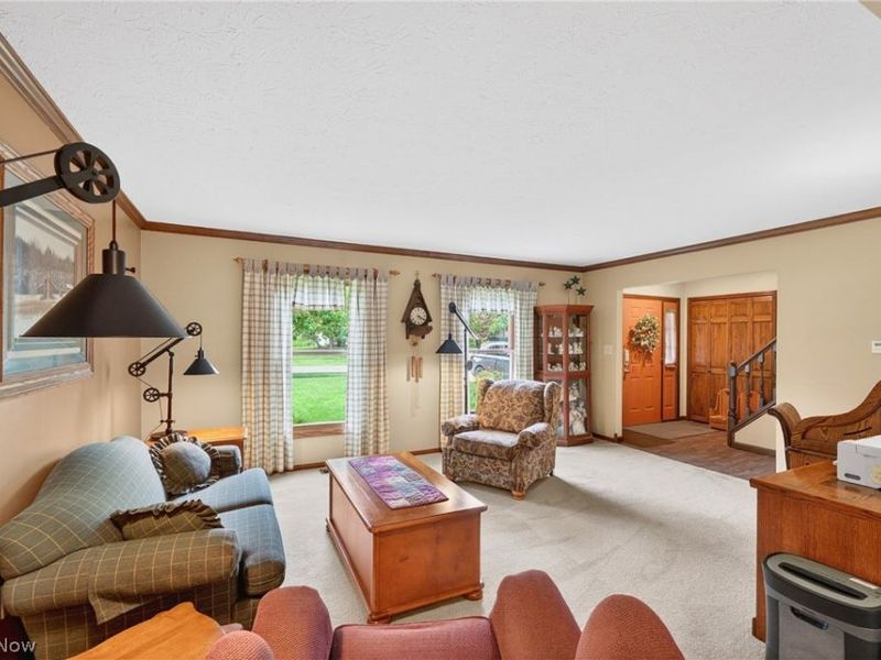 10178 Huntington Park Drive, Strongsville, OH 44136 Photo 7