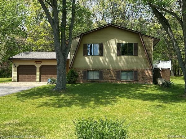 5398 Linger Lane, Oregon Twp, MI 48446