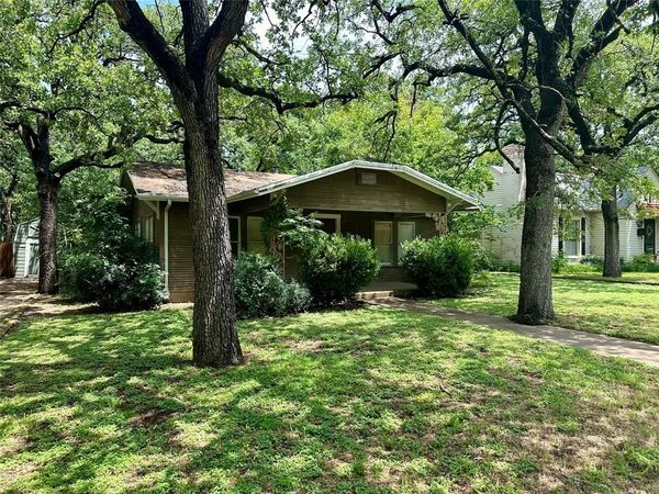 2309 Primrose Avenue , Fort Worth, TX 76111