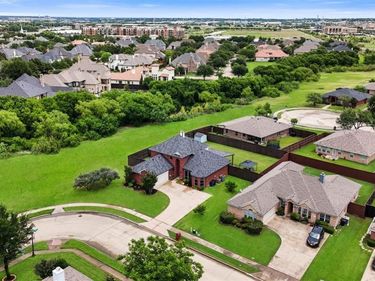 9980 Queens Quarter Drive, Frisco, TX 75033