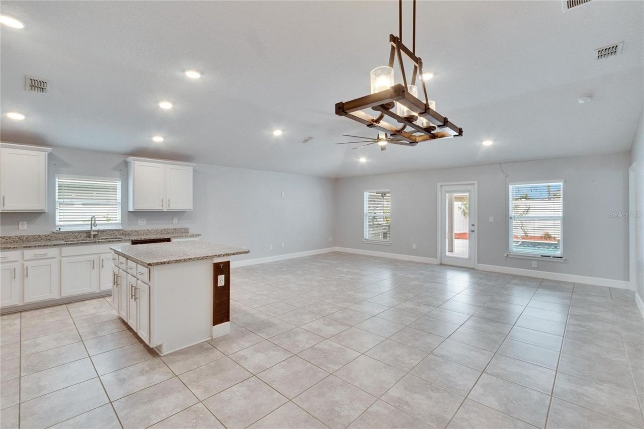 14525 Scottburgh Glen Drive, Wimauma, FL 33598 Photo