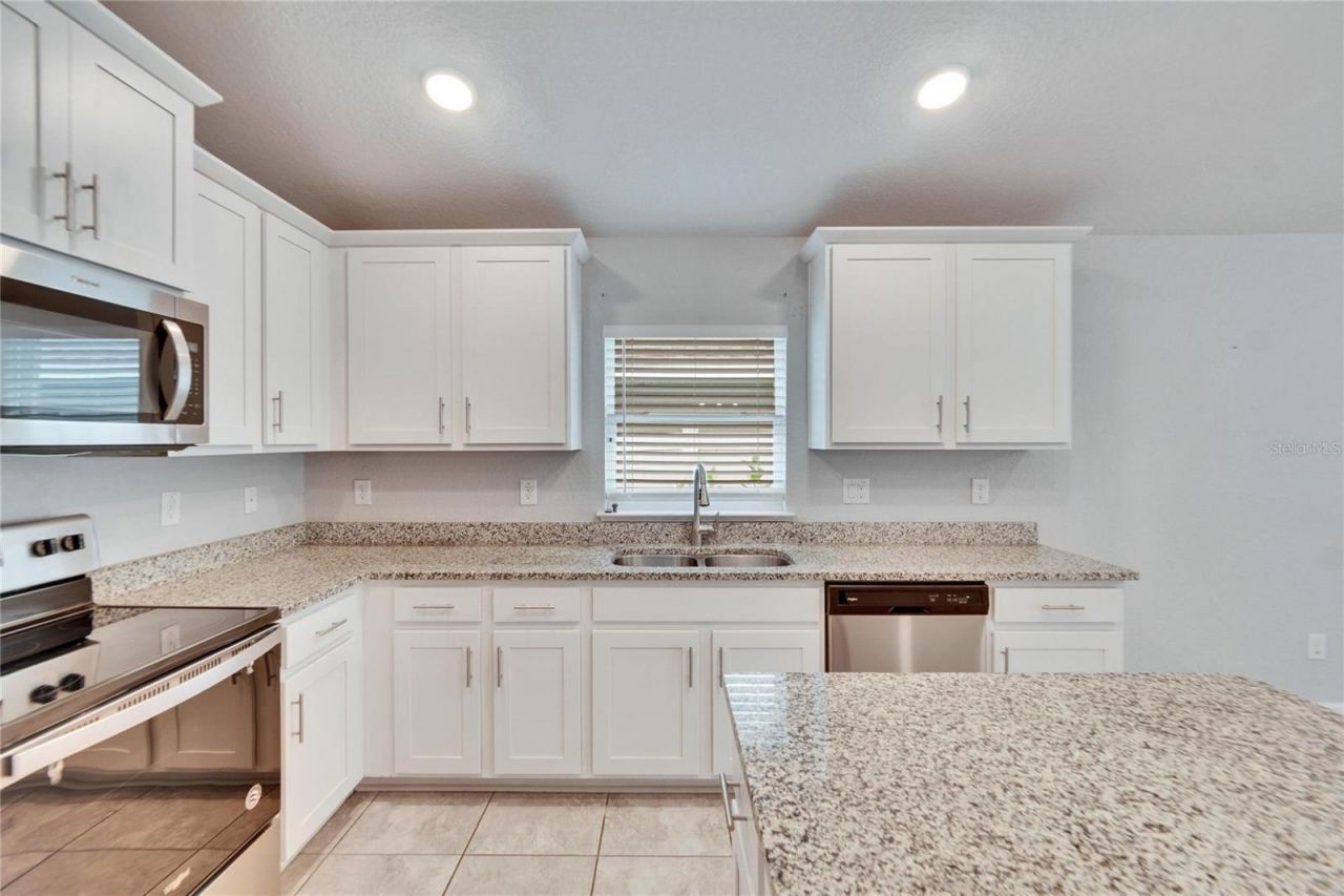14525 Scottburgh Glen Drive, Wimauma, FL 33598 Photo