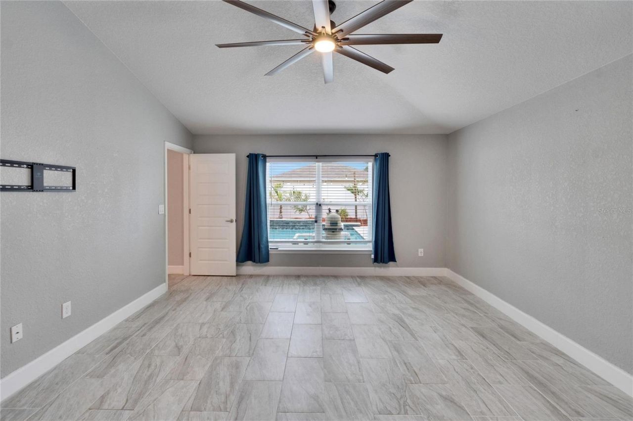 14525 Scottburgh Glen Drive, Wimauma, FL 33598 Photo