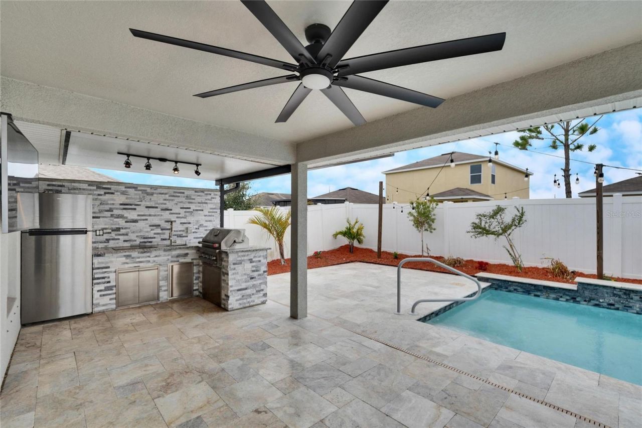 14525 Scottburgh Glen Drive, Wimauma, FL 33598 Photo