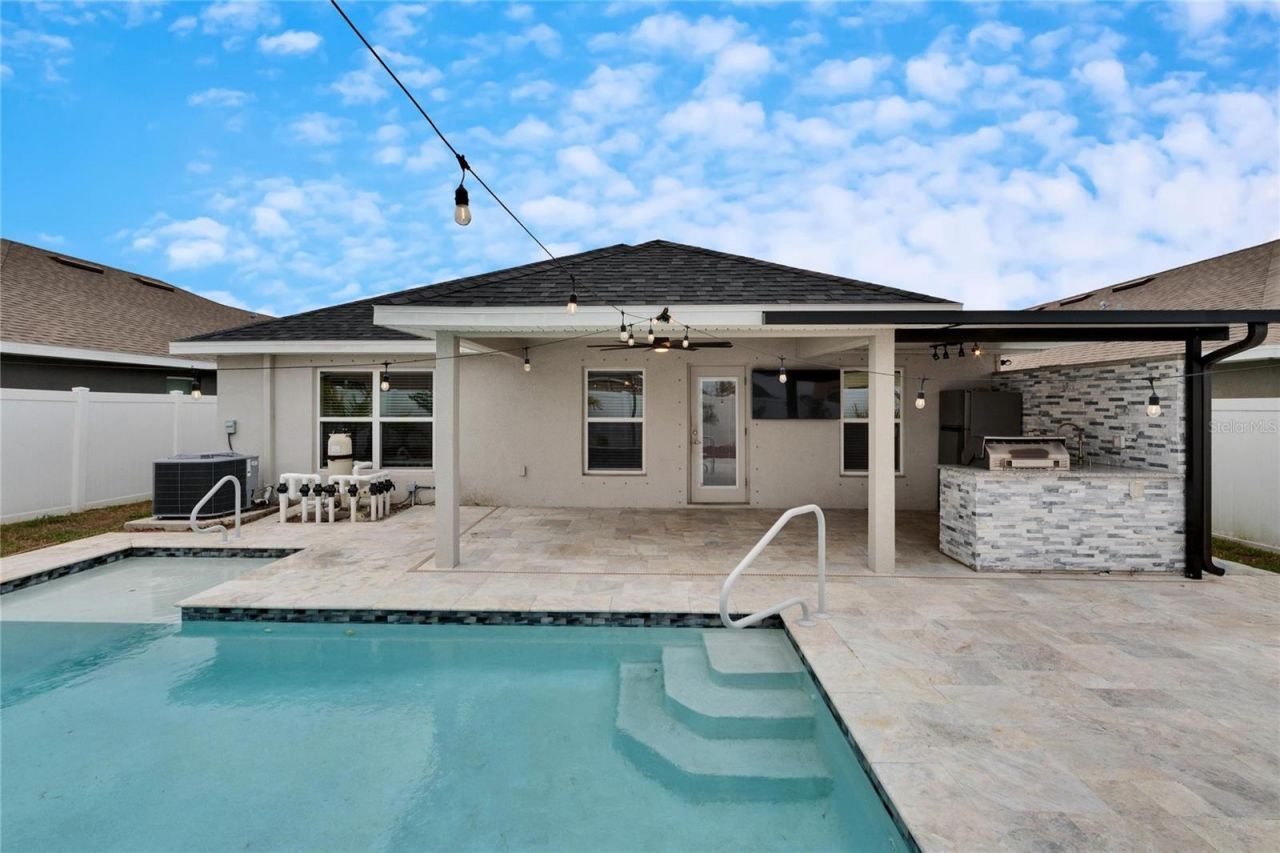 14525 Scottburgh Glen Drive, Wimauma, FL 33598 Photo