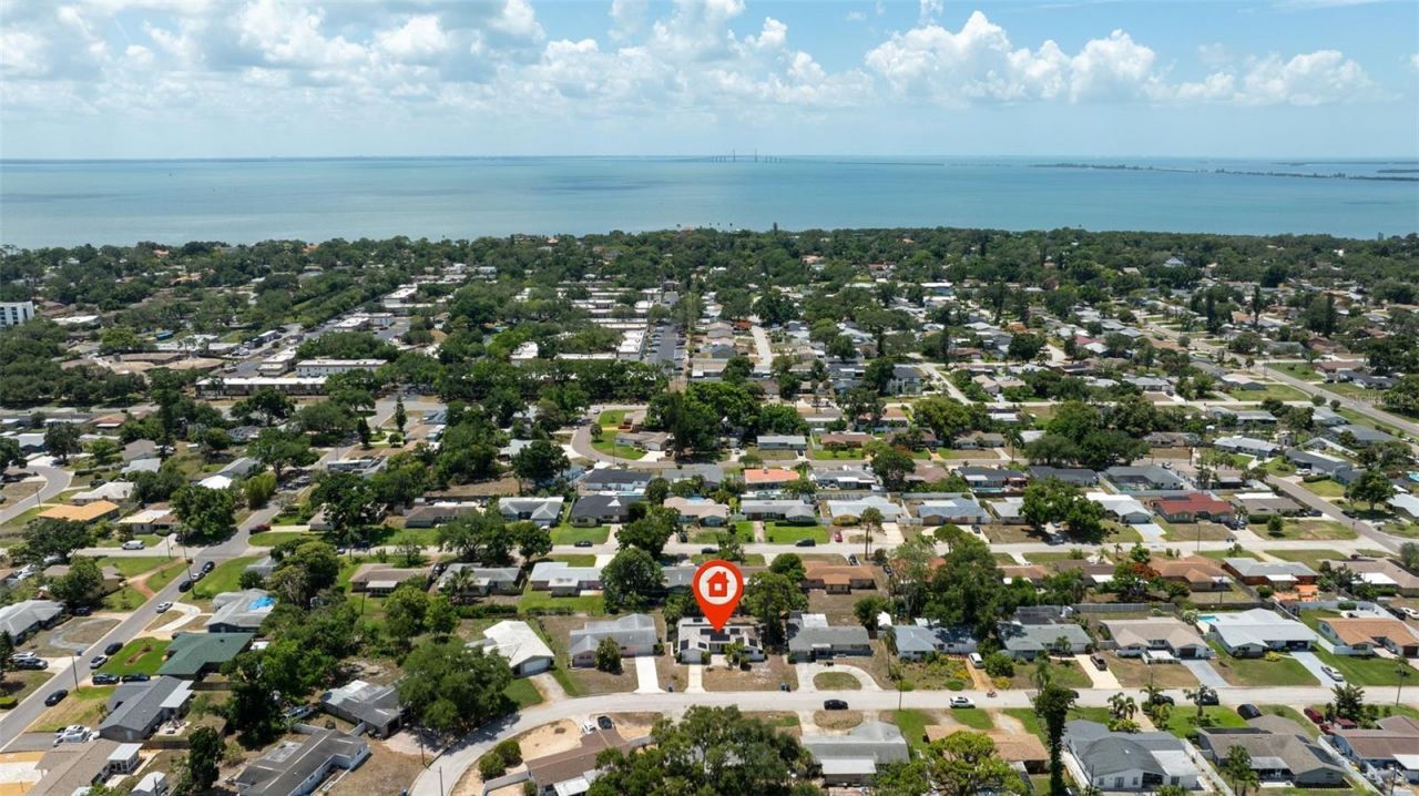 1344 62nd Place S, Saint Petersburg, FL 33705 Photo