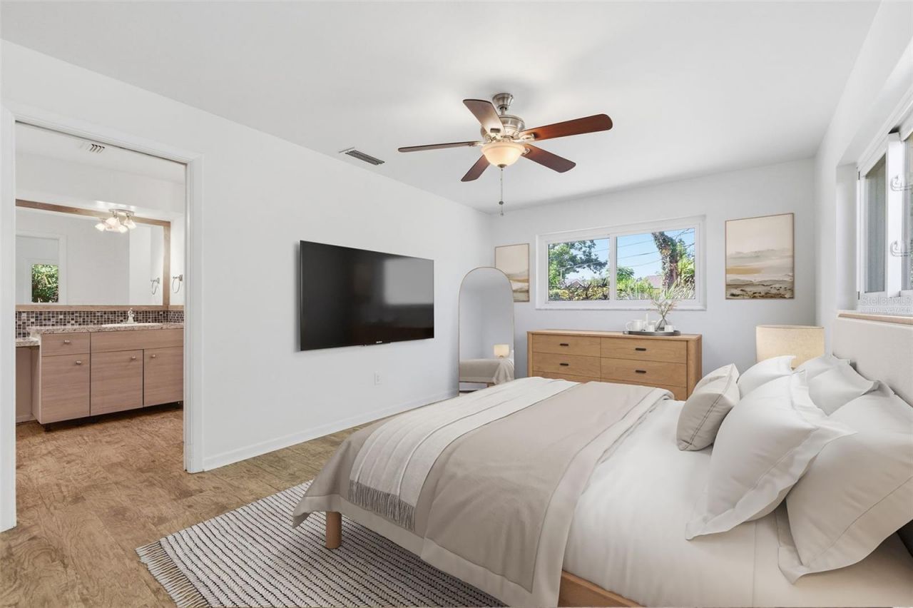 1344 62nd Place S, Saint Petersburg, FL 33705 Photo