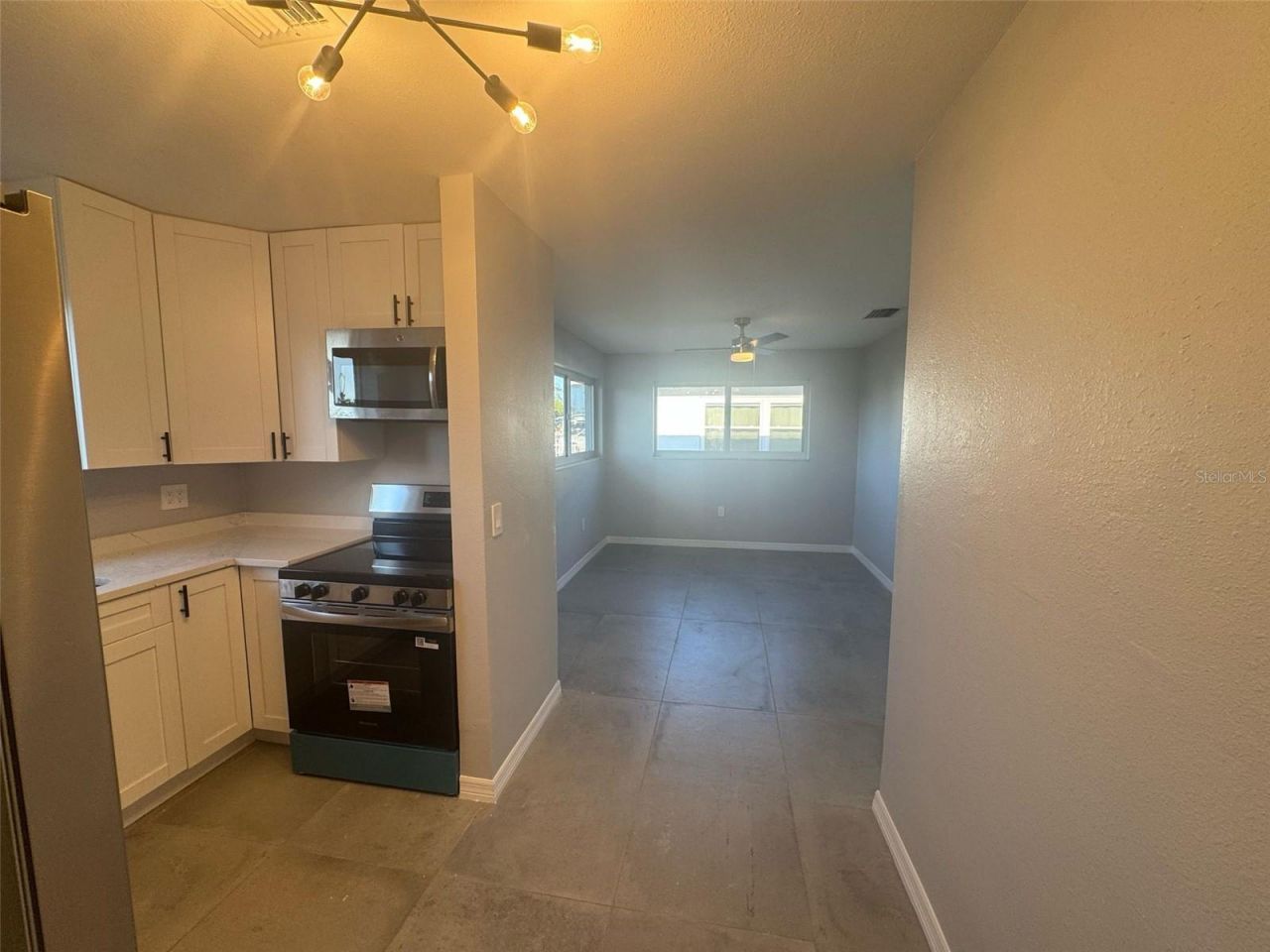 342 51st Avenue N, Saint Petersburg, FL 33703 Photo