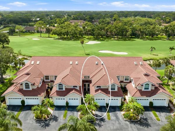 5590 GOLF POINTE DRIVE , Unit 5590, SARASOTA, FL 34243