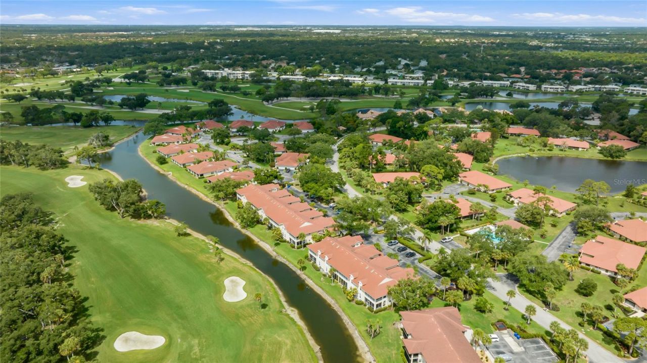5590 Golf Pointe Drive, Unit 5590, Sarasota, FL 34243 Photo