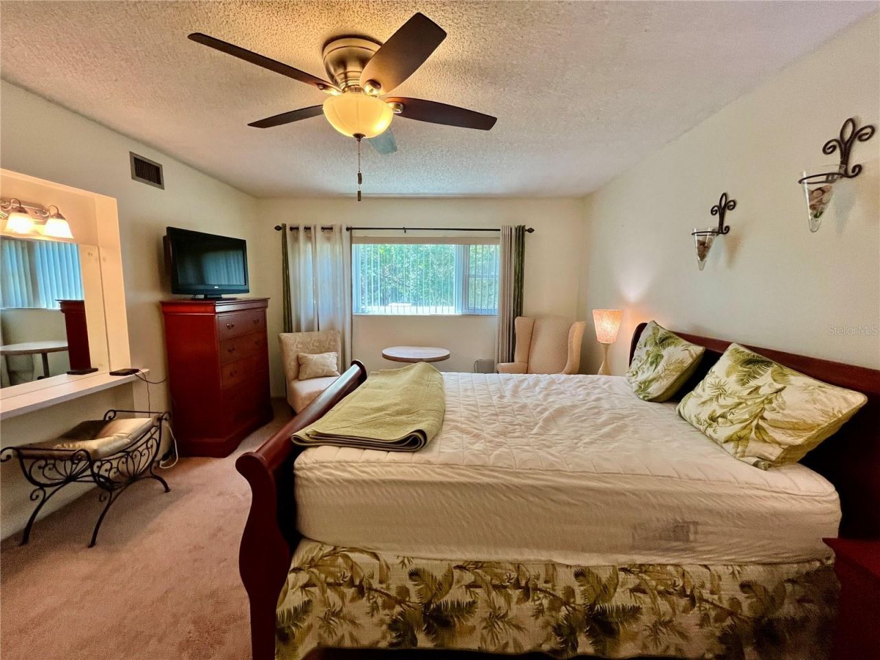 2292 Costa Rican Drive, Unit 22, Clearwater, FL 33763 Photo