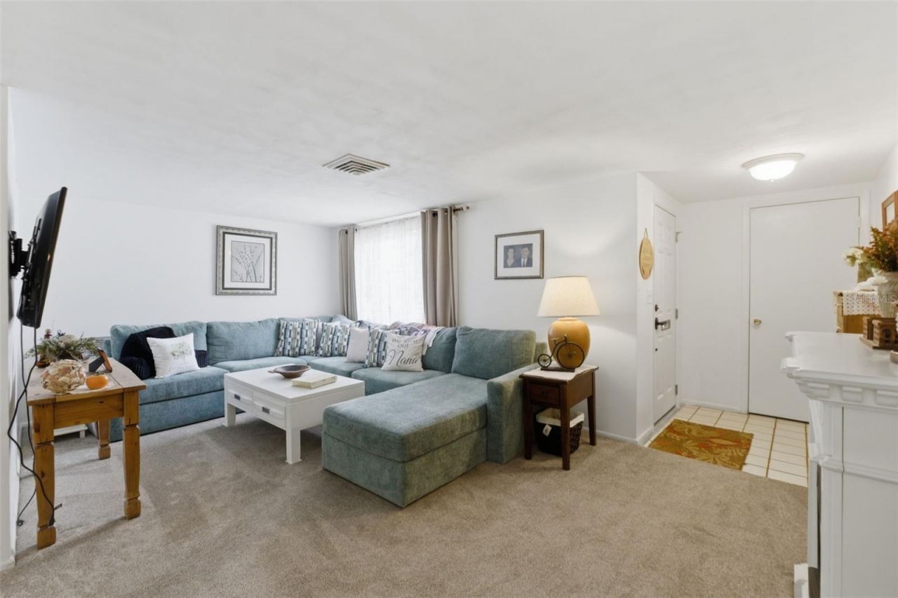 12219 Quail Run Row, Bayonet Point, FL 34667 Photo