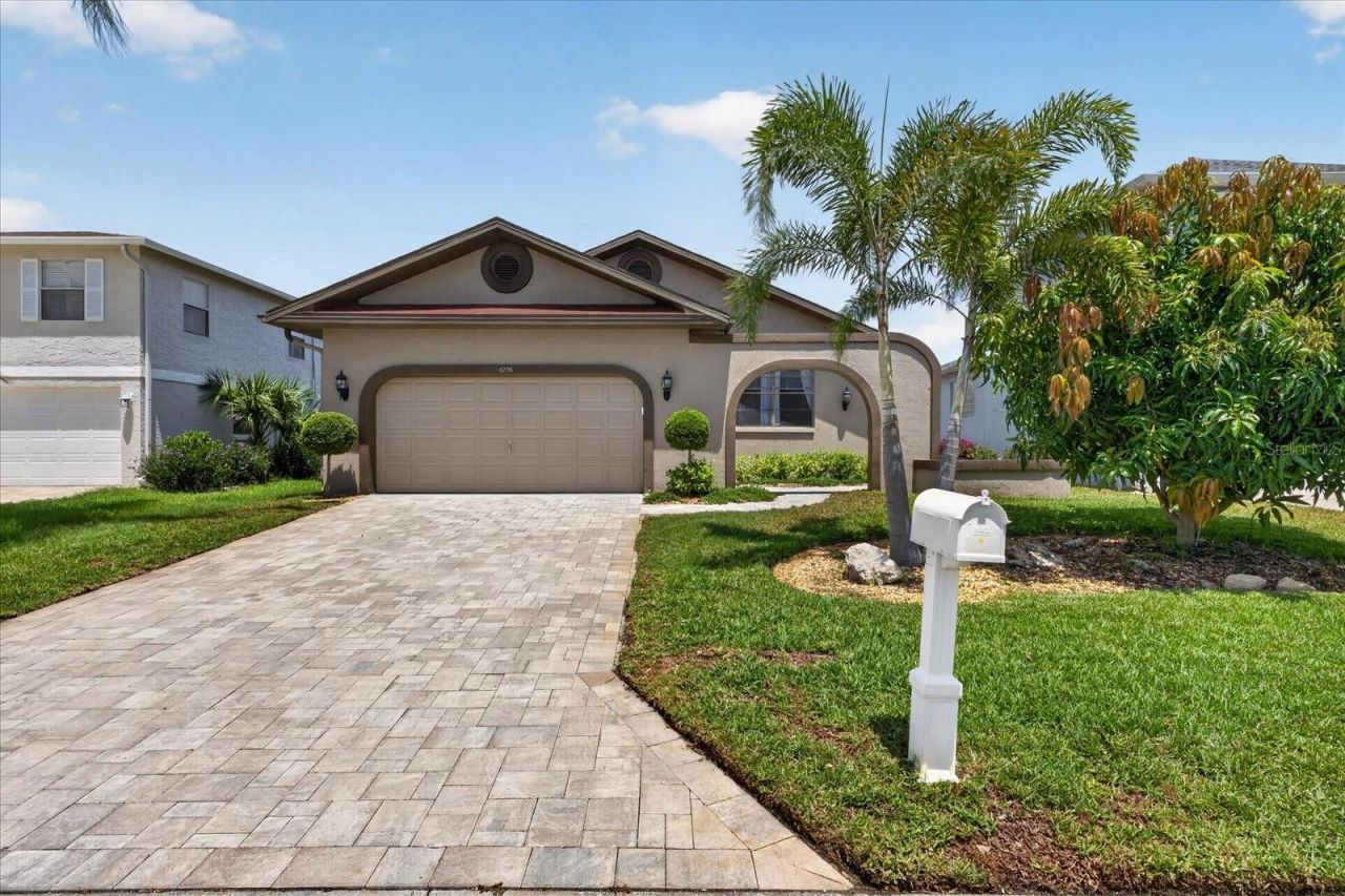 6236 Bayside Drive, New Port Richey, FL 34652 Photo