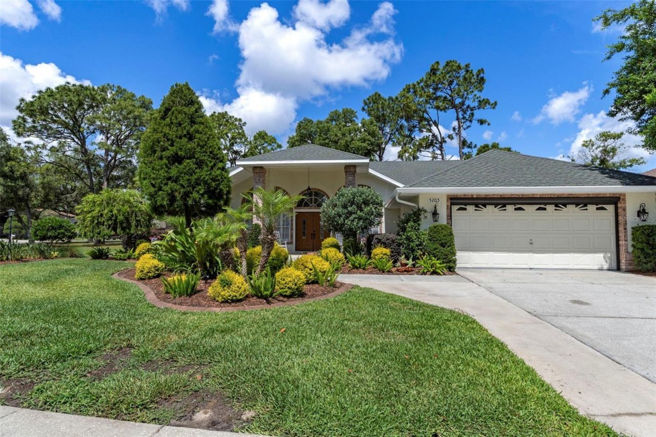 5205 Legend Hills Lane, Brooksville, FL 34609 Photo