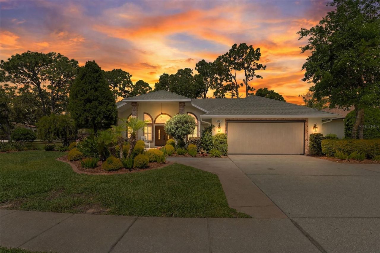 5205 Legend Hills Lane, Brooksville, FL 34609 Photo
