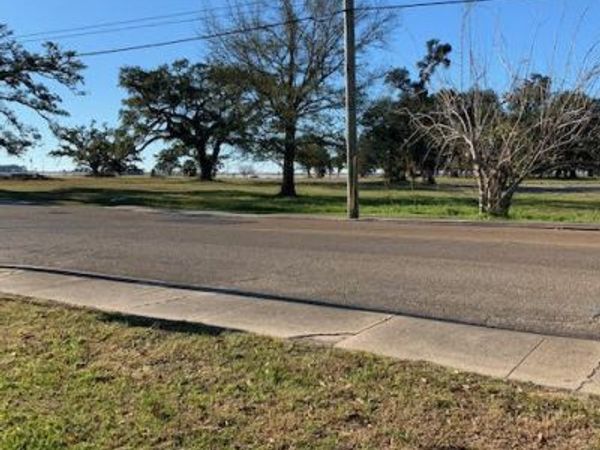 442 Howard Avenue, Biloxi, MS 39530