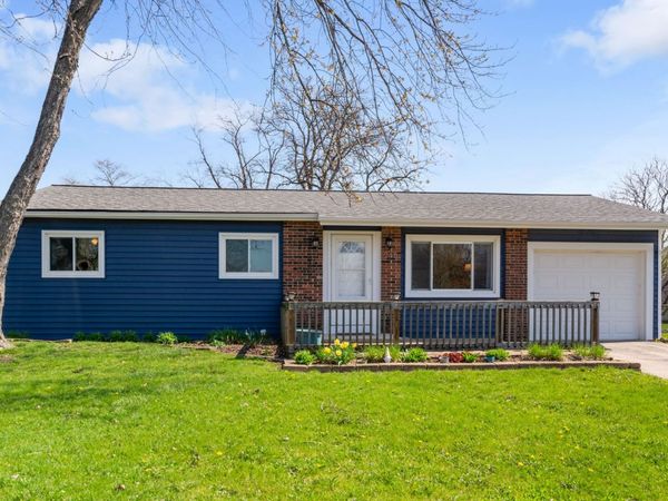248 Oakridge Court , Bolingbrook, IL 60440