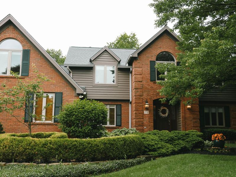 159 Misty Oak Place, Columbus, OH 43230 Photo 2