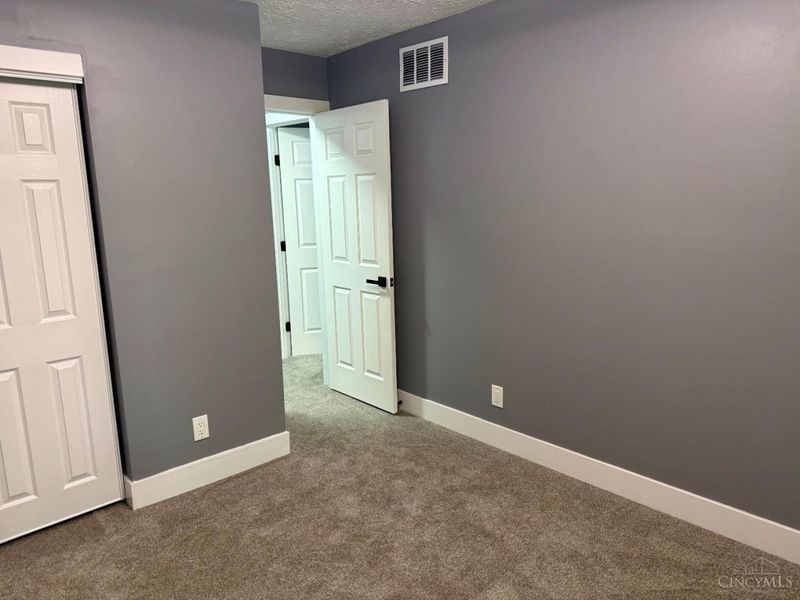 3275 Danbury Road, Fairfield, OH 45014 Photo 15