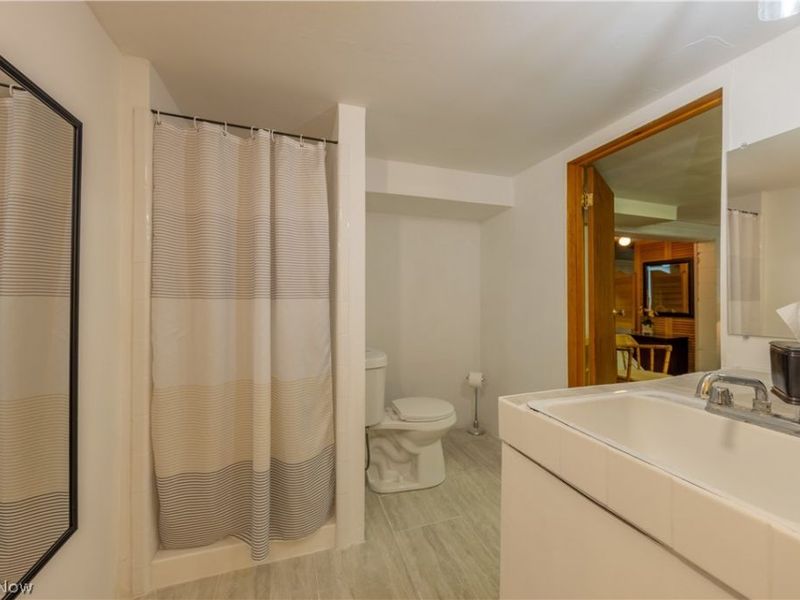 1750 Kenton Circle, Lyndhurst, OH 44124 Photo 35