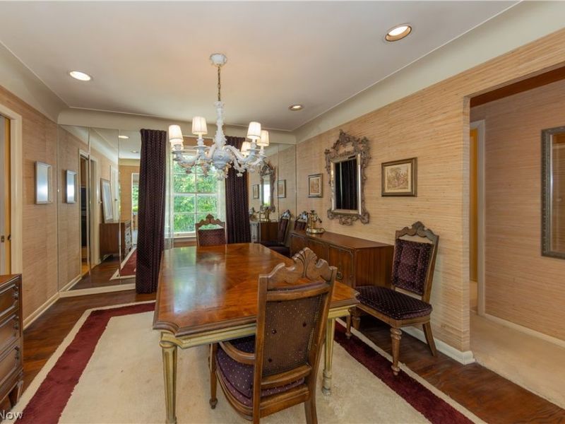 1750 Kenton Circle, Lyndhurst, OH 44124 Photo 7