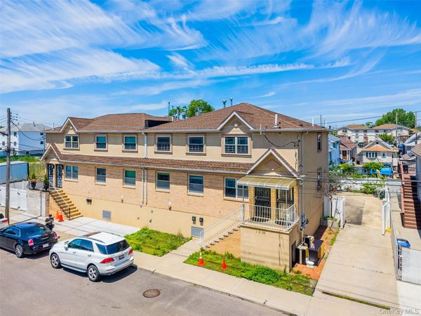 10205 Davenport Court , Howard Beach, NY 11414