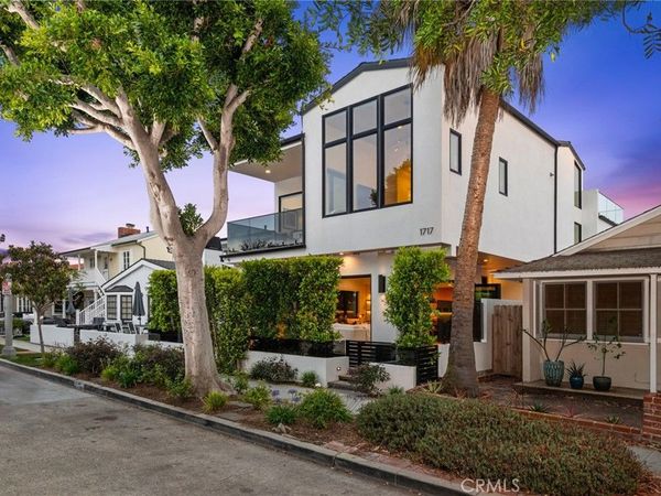 1717 E Ocean Boulevard, Newport Beach, CA 92661