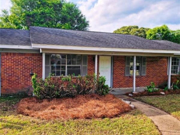10480 El Camino Avenue, Grand Bay, AL 36541