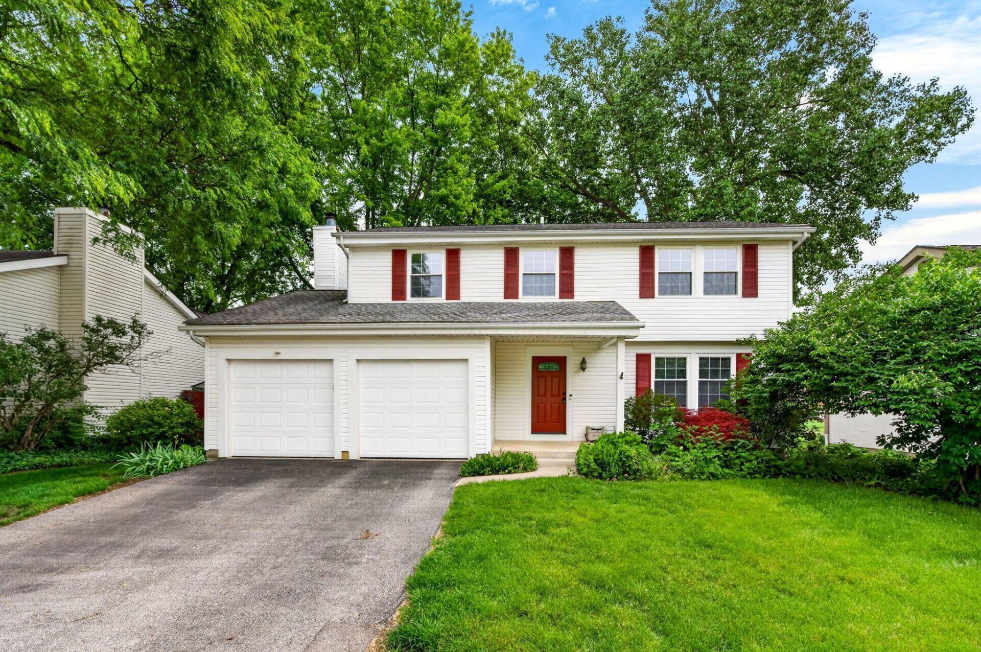 6328 Shaftsbury Lane, Dublin, OH 43017 Main Photo