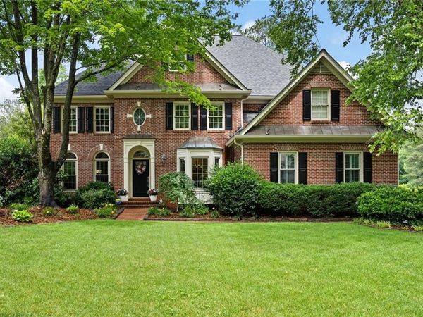5742 Brookstone Drive NW, Acworth, GA 30101