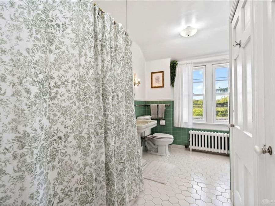 Property Image 41