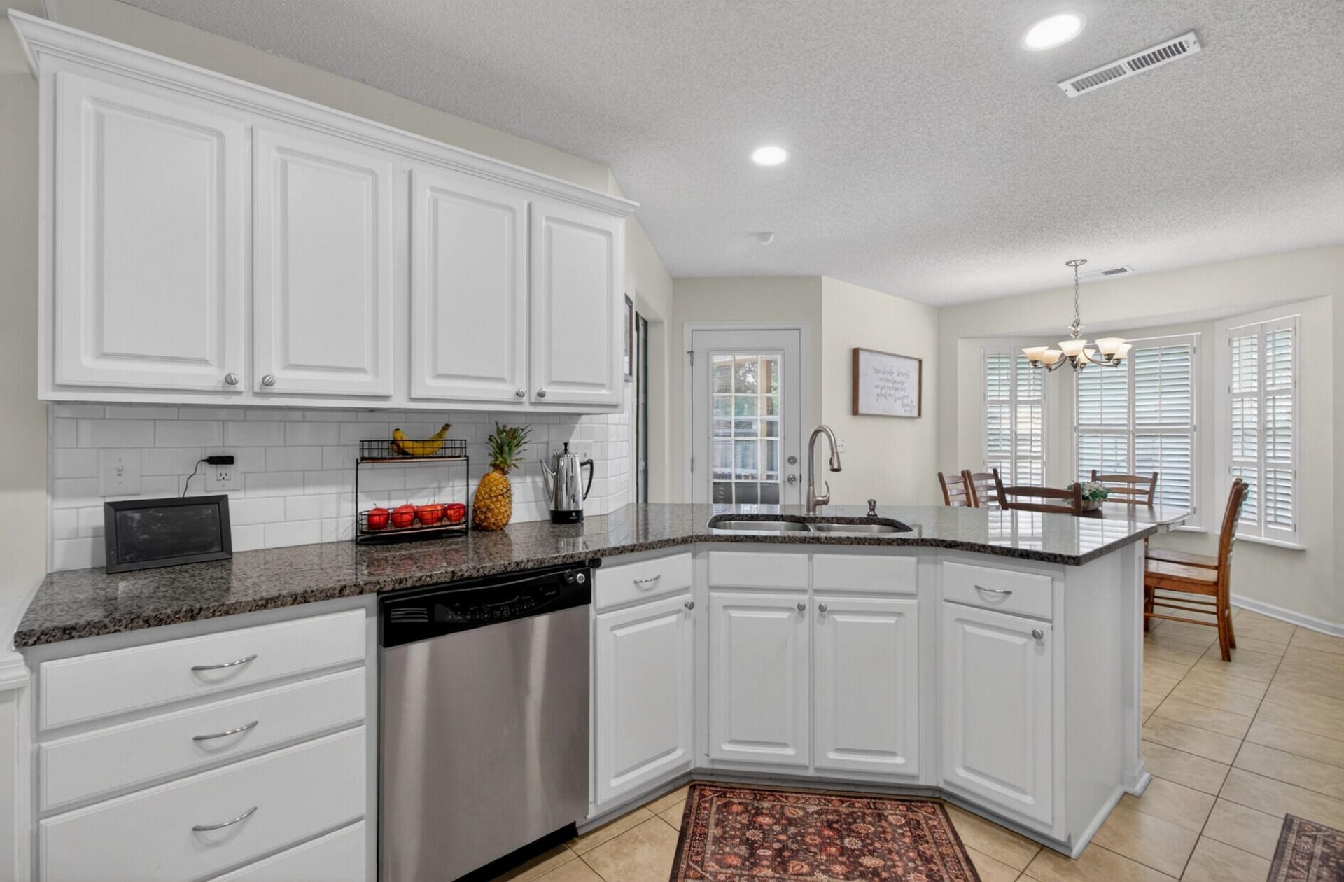 1308 Camden Crossing Photo 12