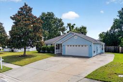 1308 Camden Crossing photo 4