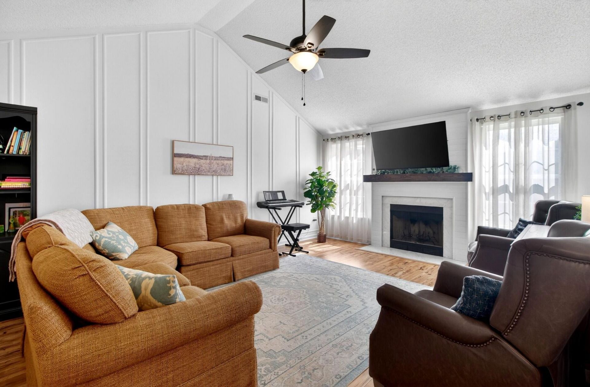 1308 Camden Crossing Photo 9