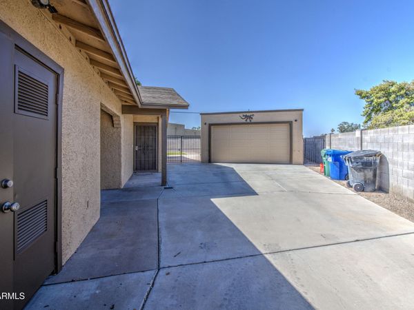 1308 E Hopi Circle, Mesa, AZ 85204